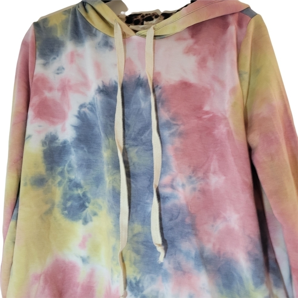 Tie Dye Hoodie w/ Leopard Print Hood - Picture 14 of 15